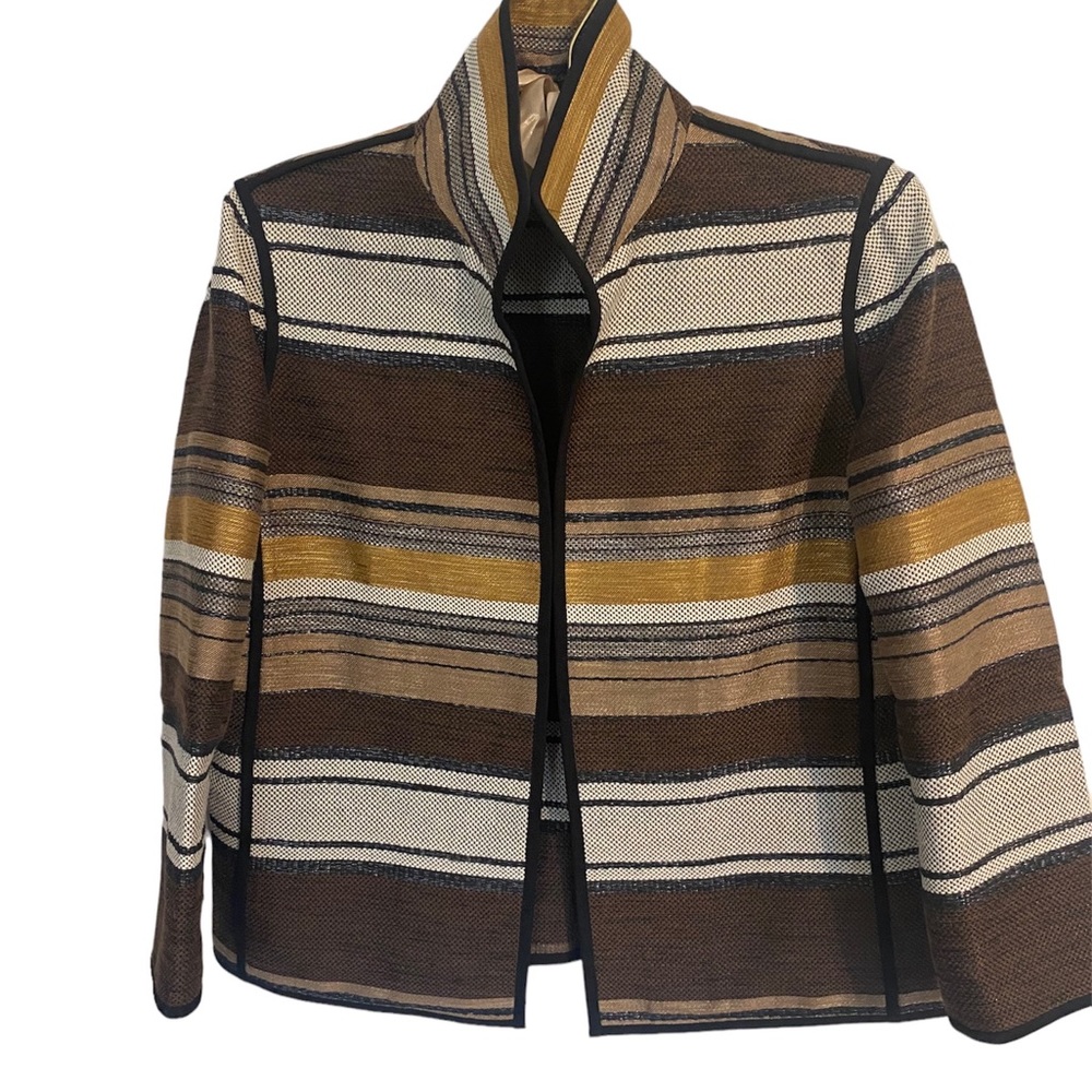 Lafayette jacket! Lightweight and perfect for work or casual events. Size small